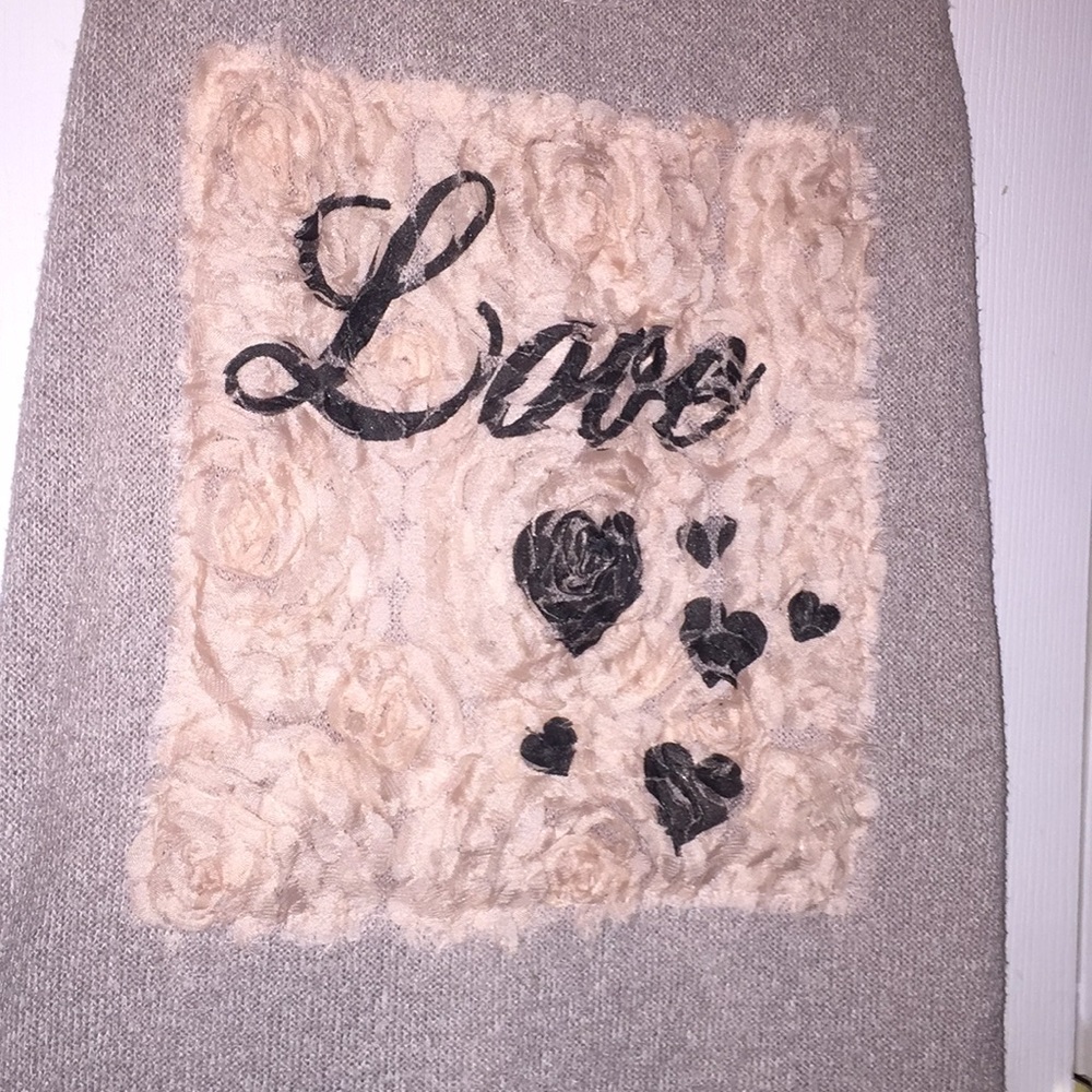 “Love” Tank Top - Picture 2 of 4